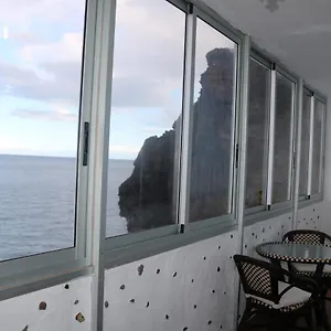 Apartment On The And Ocean Sounds, Fasnia